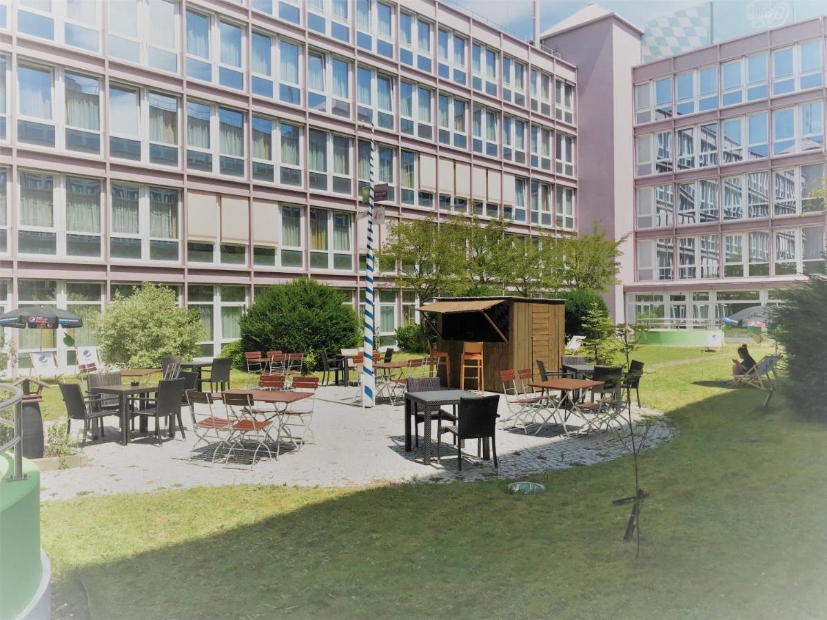 Styles Hotel Muenchen Messe Ngoại thất bức ảnh